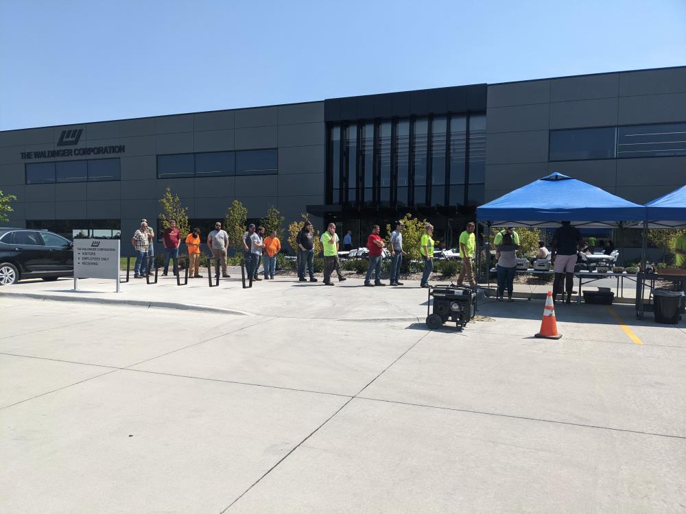 Des Moines cued up the 'que on Tuesday, August 17! 